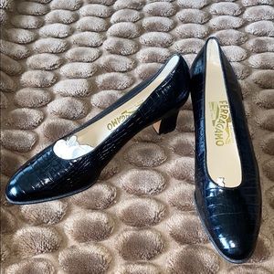 Beautiful Salvador Ferragamo  leather heels